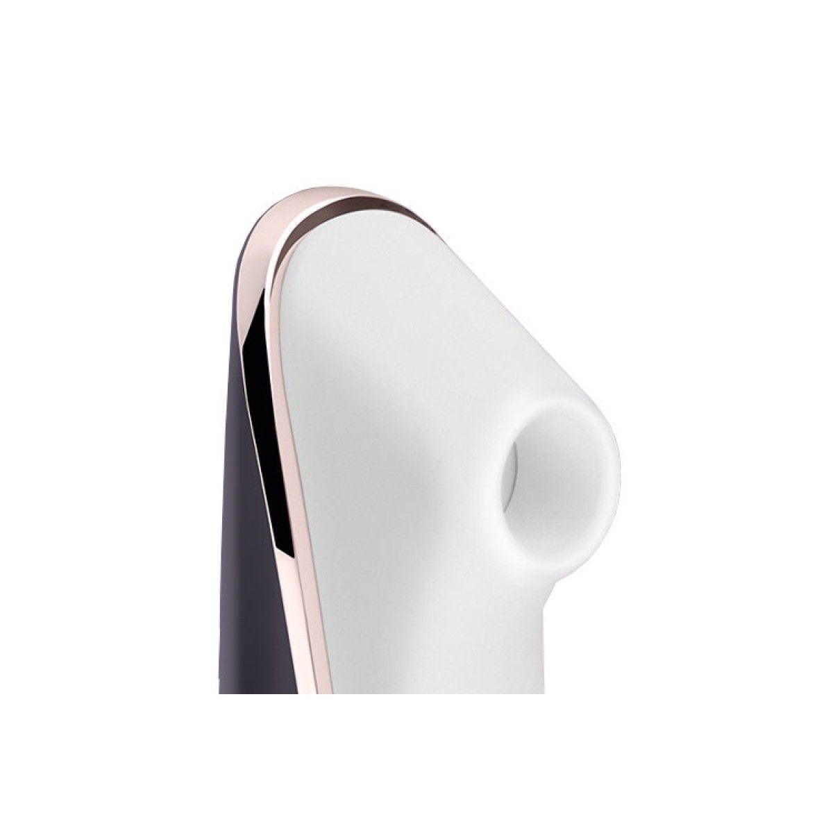 Succhia clitoride satisfyer pro traveler