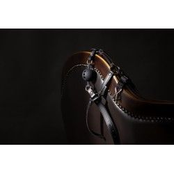 Imbracatura viso con ball gag traspirante Imbracatura viso con ball gag traspirante