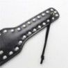 Paddle sculacciatore borchie cuore nero 31 cm Paddle sculacciatore borchie cuore nero 31 cm