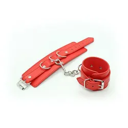 Polsiere costrittive regolabili ecopelle rosse Polsiere costrittive regolabili ecopelle rosse
