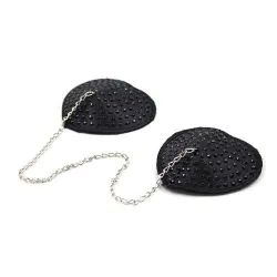 Copri capezzoli forma cuore nero e catenella Copri capezzoli forma cuore nero e catenella