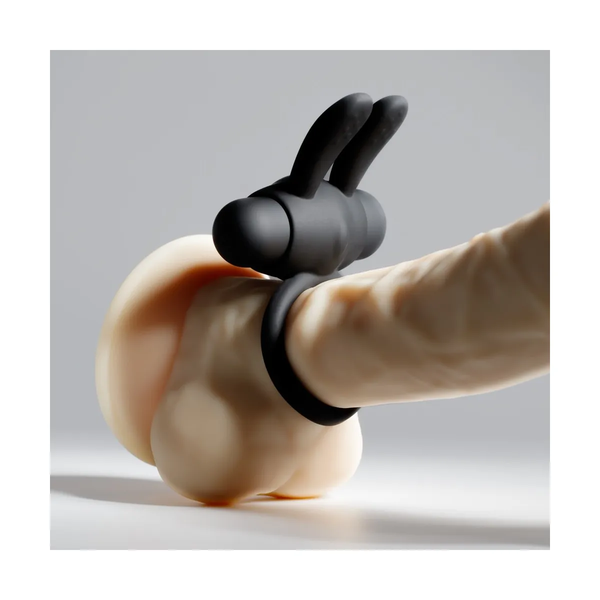 Anello pene vibrante con linguette stimolanti