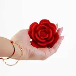 Vibratore anale sfere graduali base a rosa