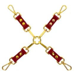 Hogtie BDSM rosso con dettagli dorati