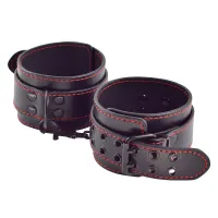 Cavigliere BDSM regolabili con catena