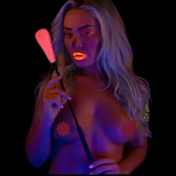 Frustino BDSM rosa fluo pelle sintetica 49 cm